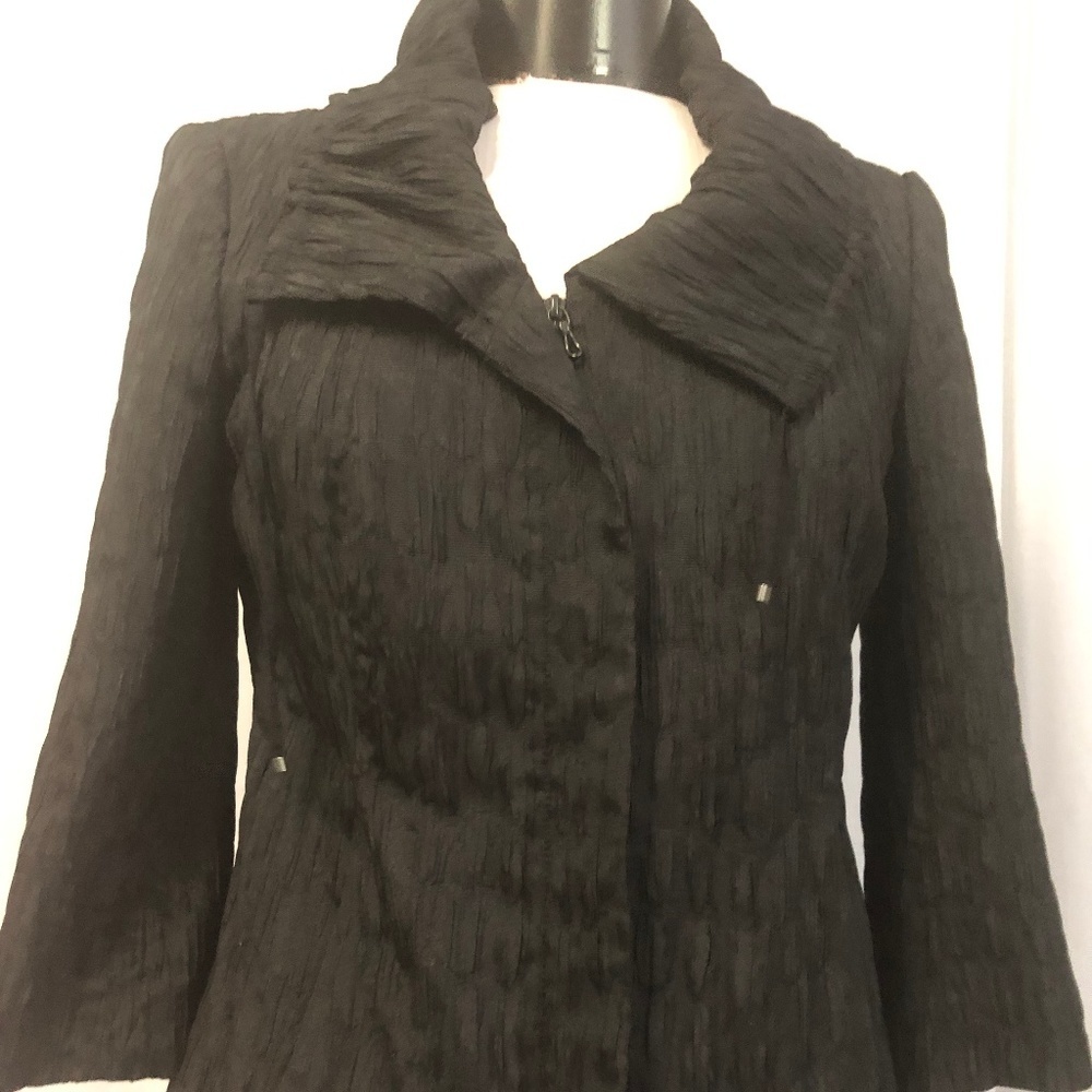 Classiques Entier Women's Black Crinkled Jacket